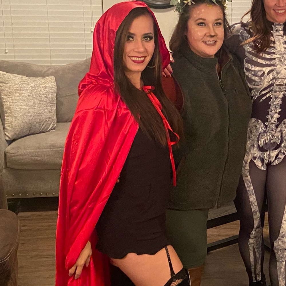Red riding hood cape